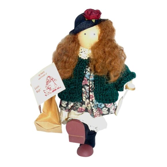 Lizzie High 1992 Cassie Yocum Wooden Folk Doll With Accessories & Tag - Picture 1 of 7
